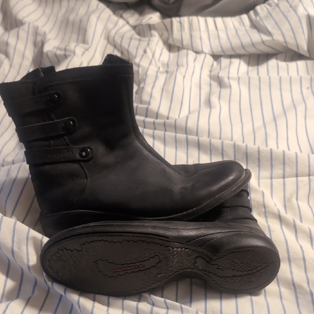 Merrell Black Leather Ankle Boots